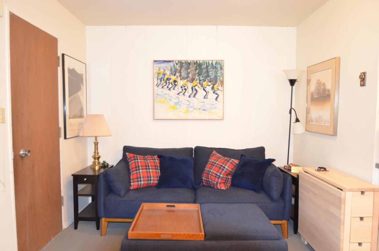 Crystal Chalets Greenwater エクステリア 写真
